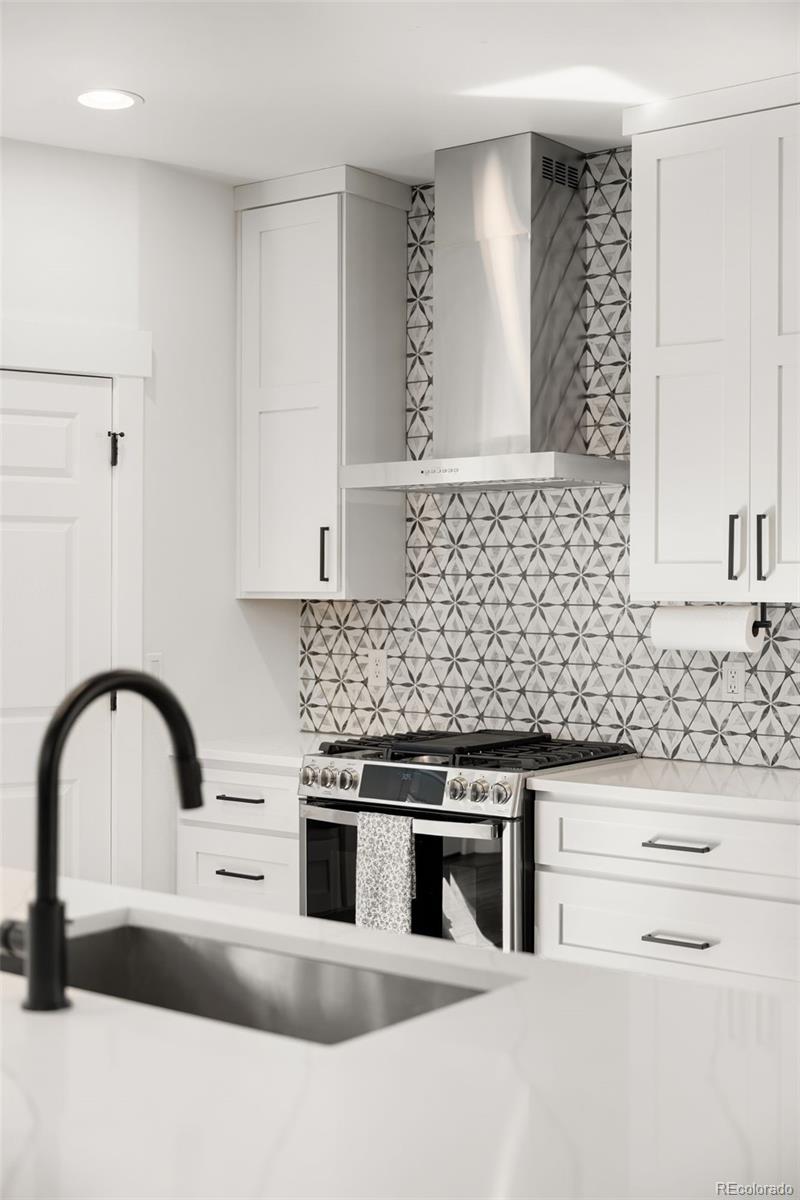 MLS Image #5 for 997  tamarac street,denver, Colorado