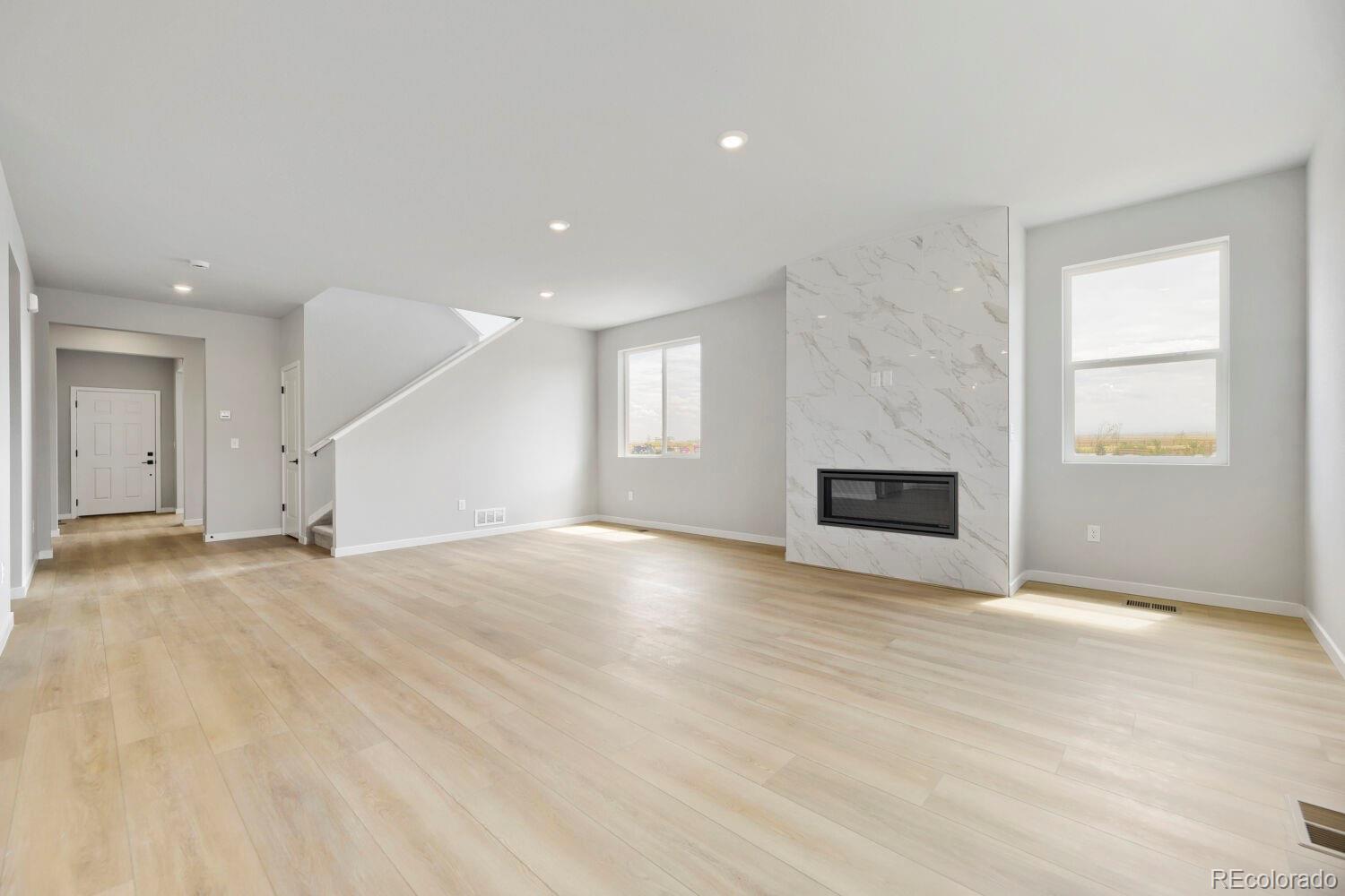 MLS Image #8 for 46515  sunrise court,bennett, Colorado