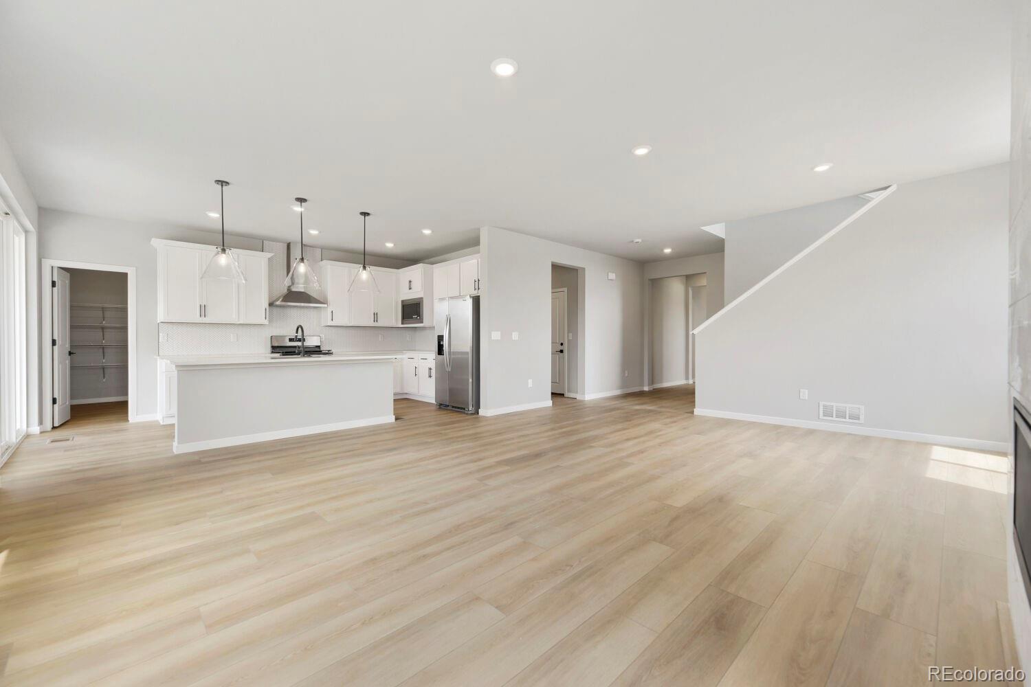 MLS Image #9 for 46515  sunrise court,bennett, Colorado