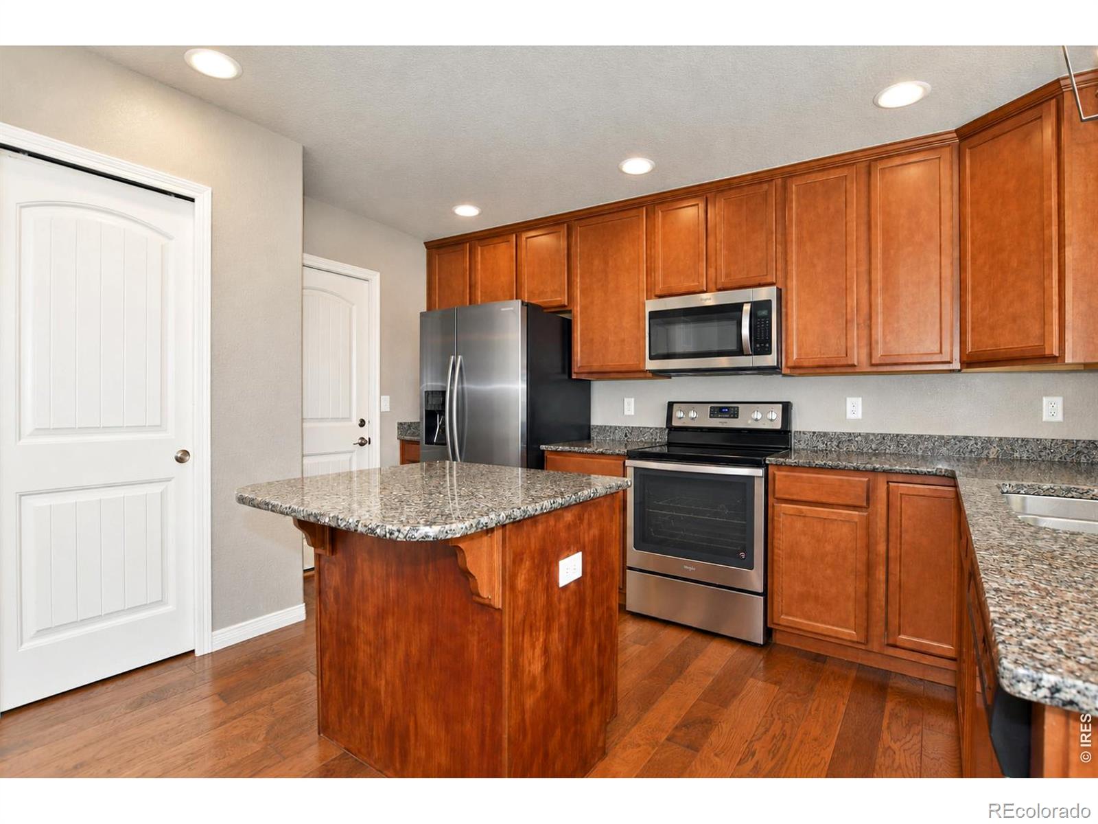 MLS Image #11 for 6001  clarence drive,windsor, Colorado