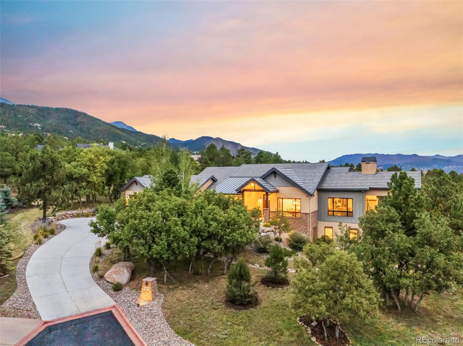 MLS Image #2 for 1644  oakmoor heights,colorado springs, Colorado