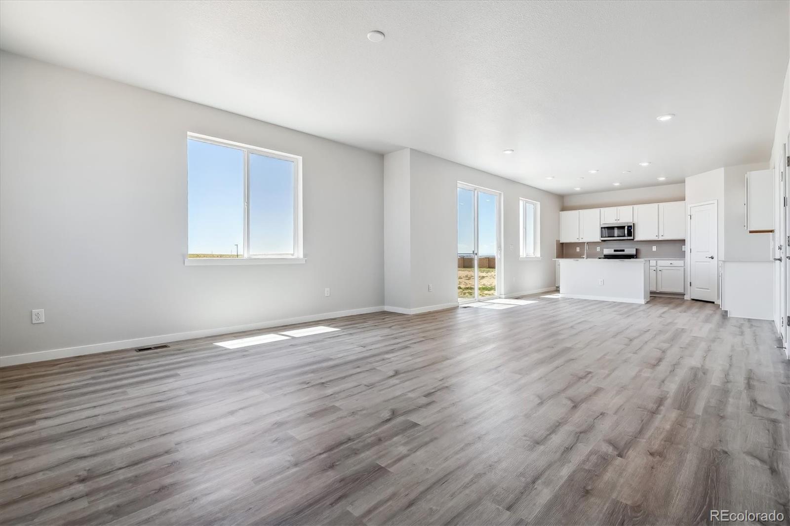 MLS Image #5 for 20255 e 58th place,aurora, Colorado