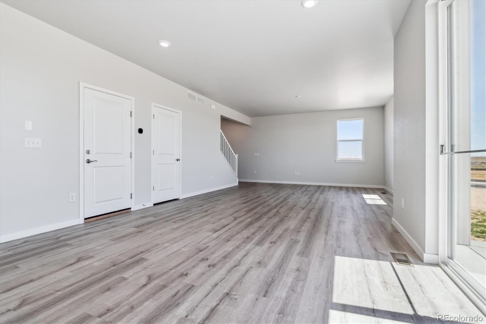 MLS Image #8 for 20255 e 58th place,aurora, Colorado