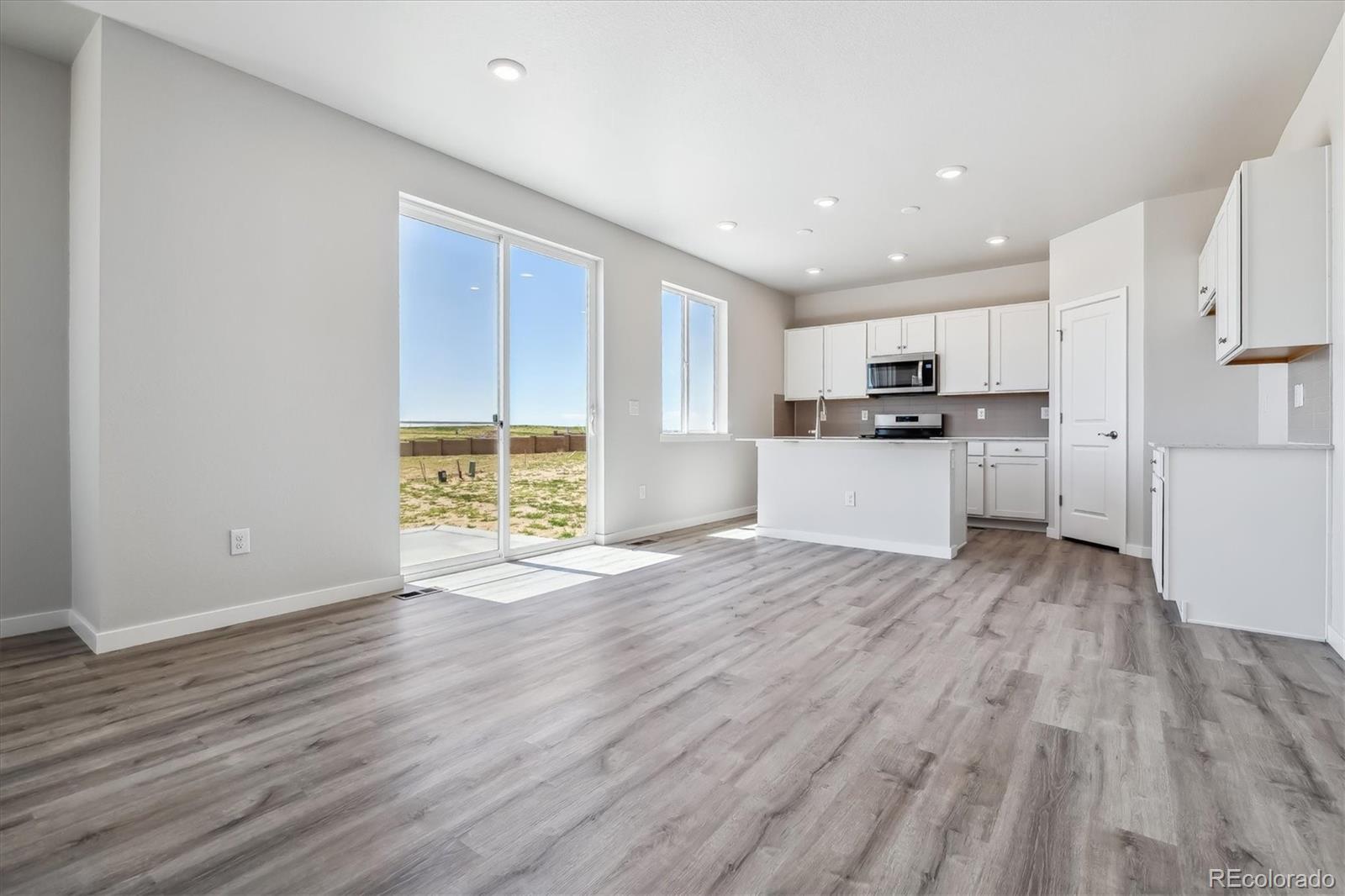 MLS Image #9 for 20255 e 58th place,aurora, Colorado