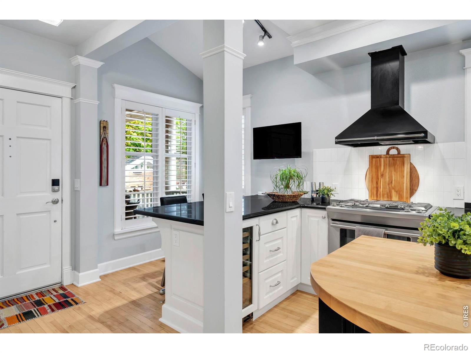 MLS Image #13 for 2219  14th street,boulder, Colorado