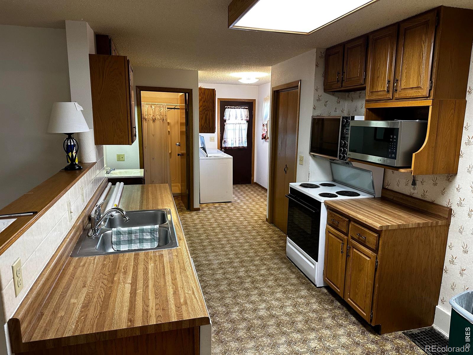 MLS Image #10 for 414 s washington street,otis, Colorado