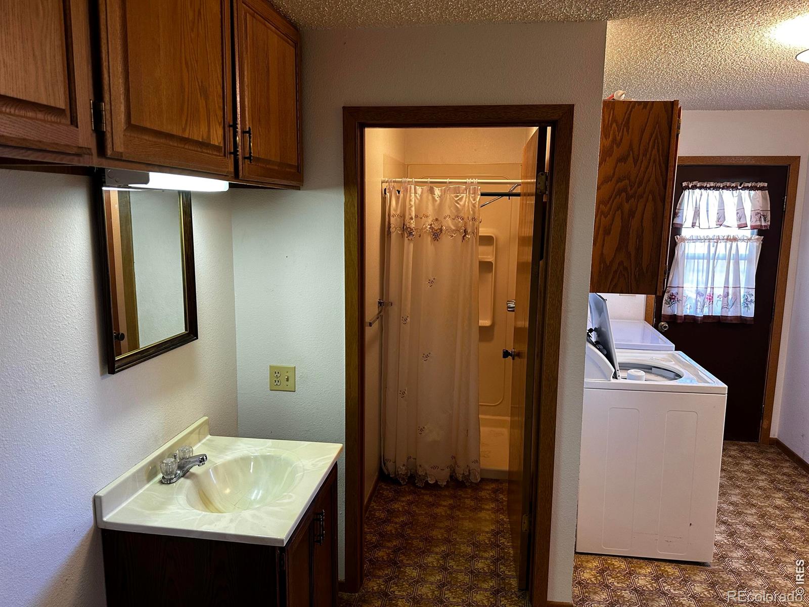 MLS Image #11 for 414 s washington street,otis, Colorado