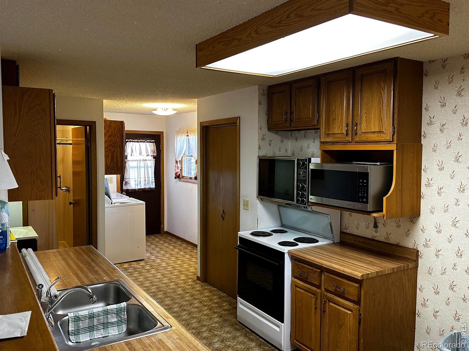 MLS Image #9 for 414 s washington street,otis, Colorado
