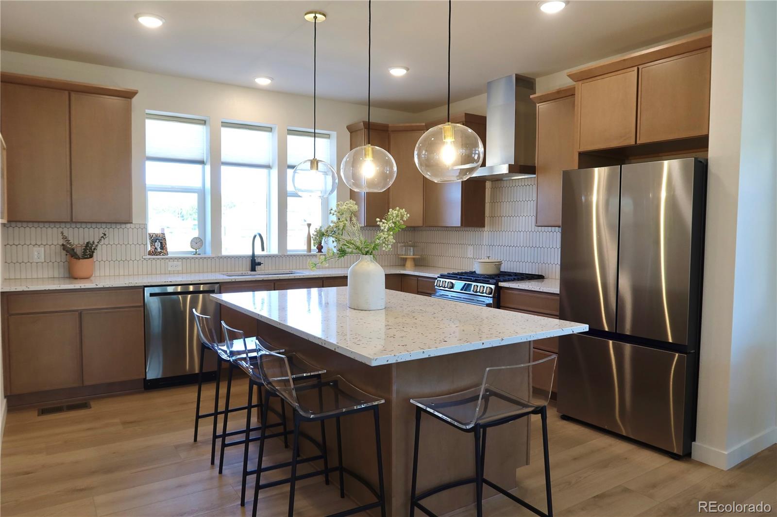 MLS Image #1 for 5198  robb way,arvada, Colorado