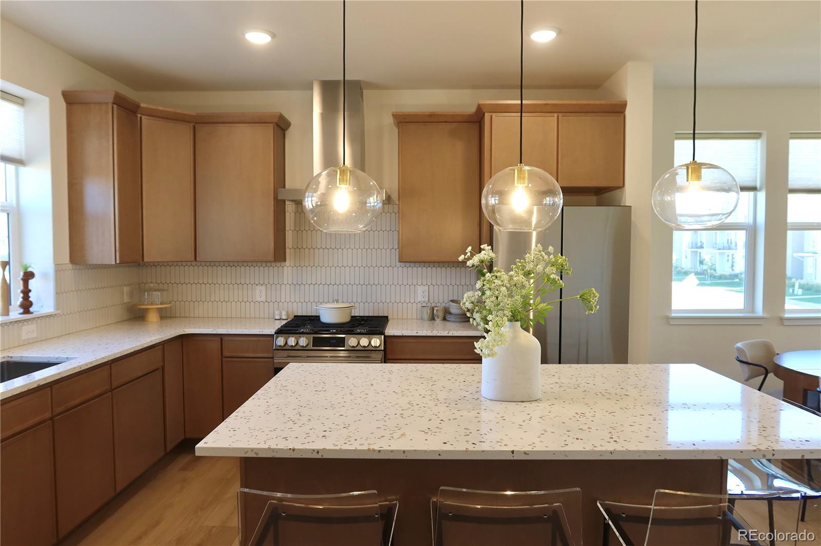 MLS Image #2 for 5198  robb way,arvada, Colorado