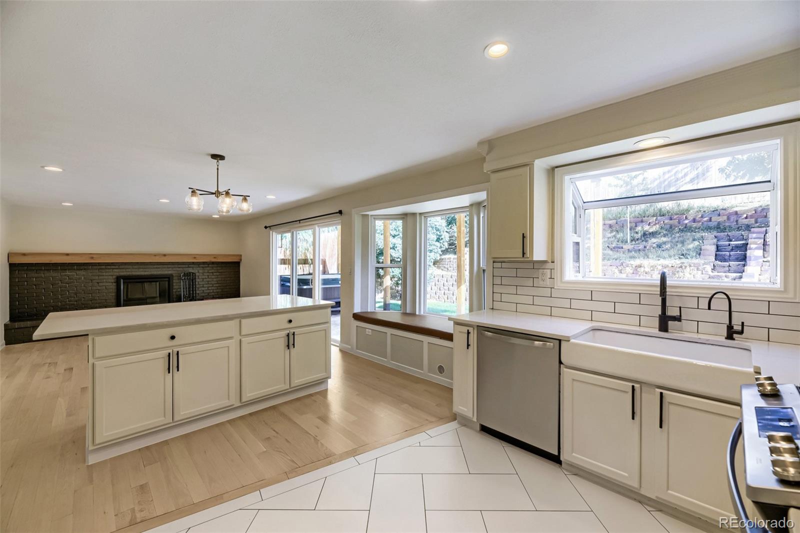 MLS Image #5 for 7654 w ontario place,littleton, Colorado