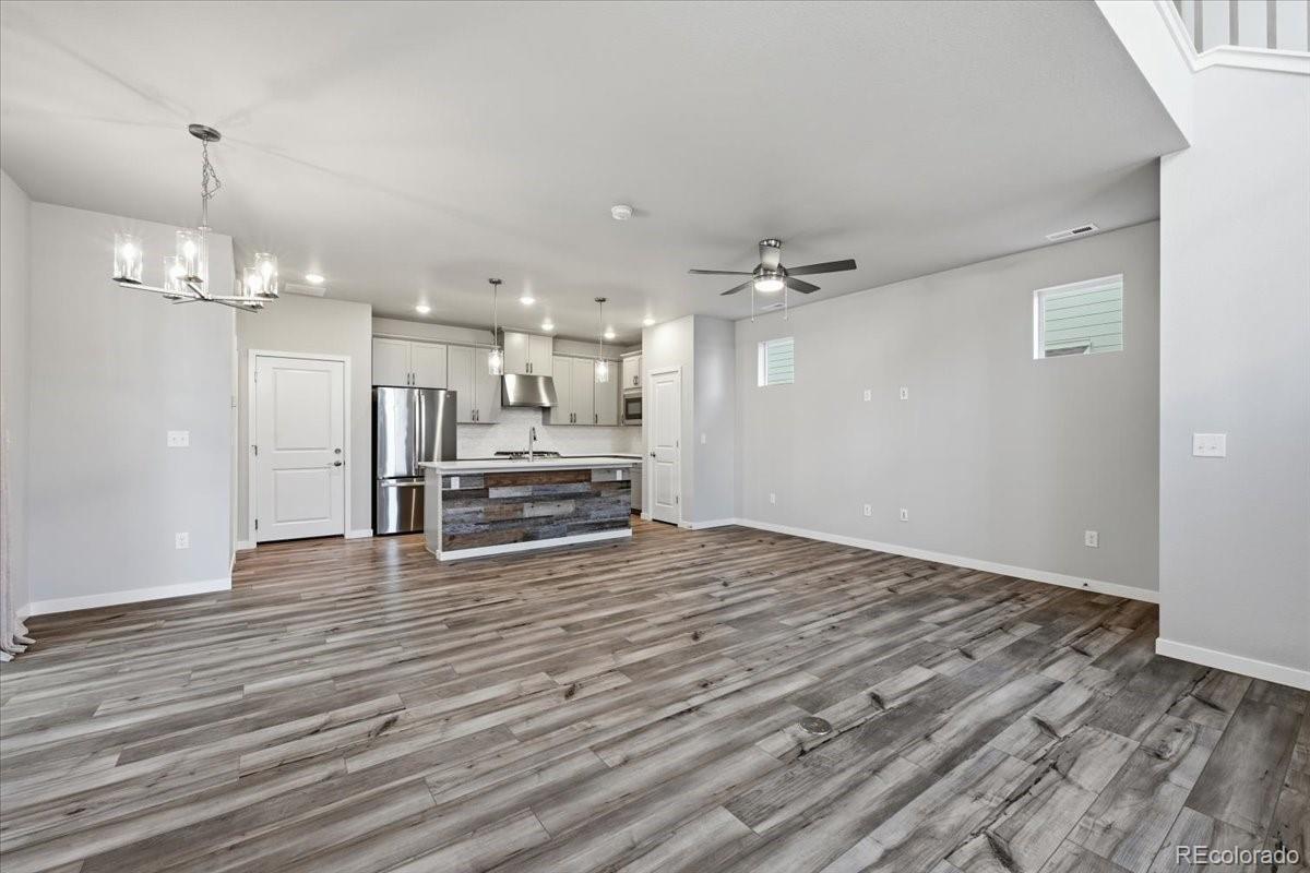 MLS Image #4 for 6358  levity heights,colorado springs, Colorado