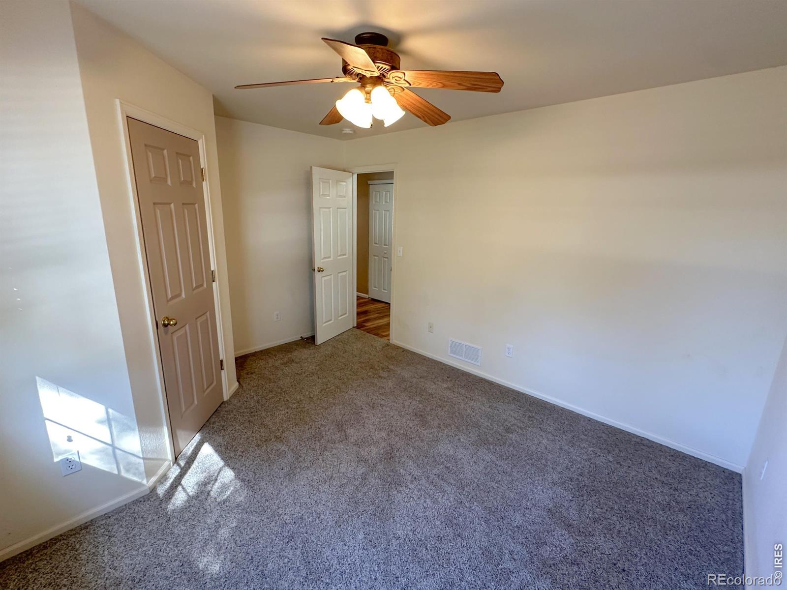 MLS Image #13 for 4638  brenton drive,fort collins, Colorado