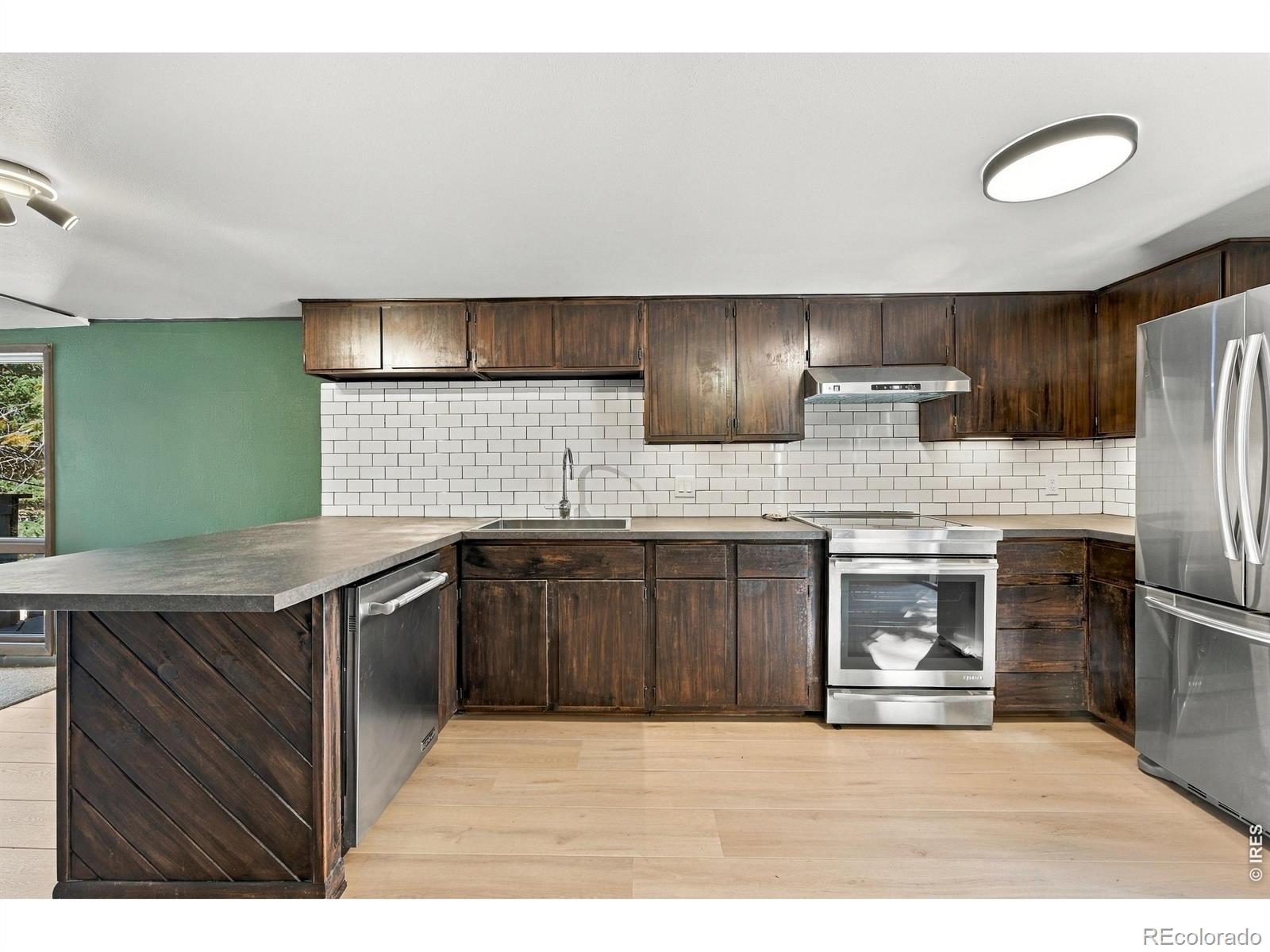MLS Image #7 for 204  waltonia road,drake, Colorado