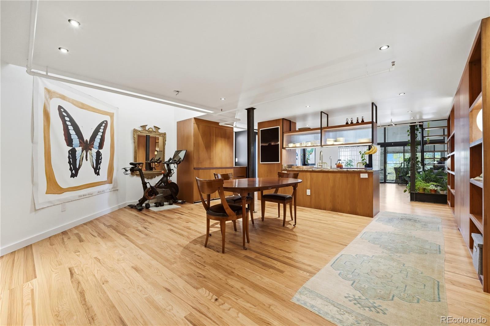 MLS Image #12 for 3377  blake street 205,denver, Colorado