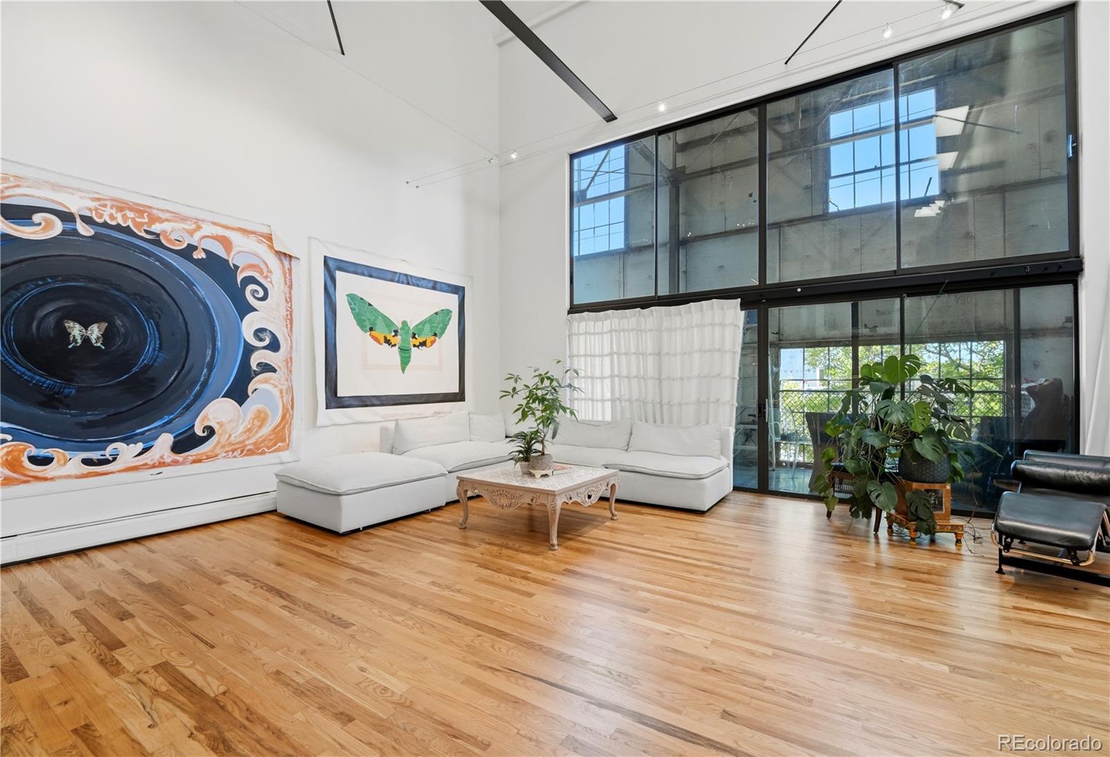 MLS Image #17 for 3377  blake street 205,denver, Colorado