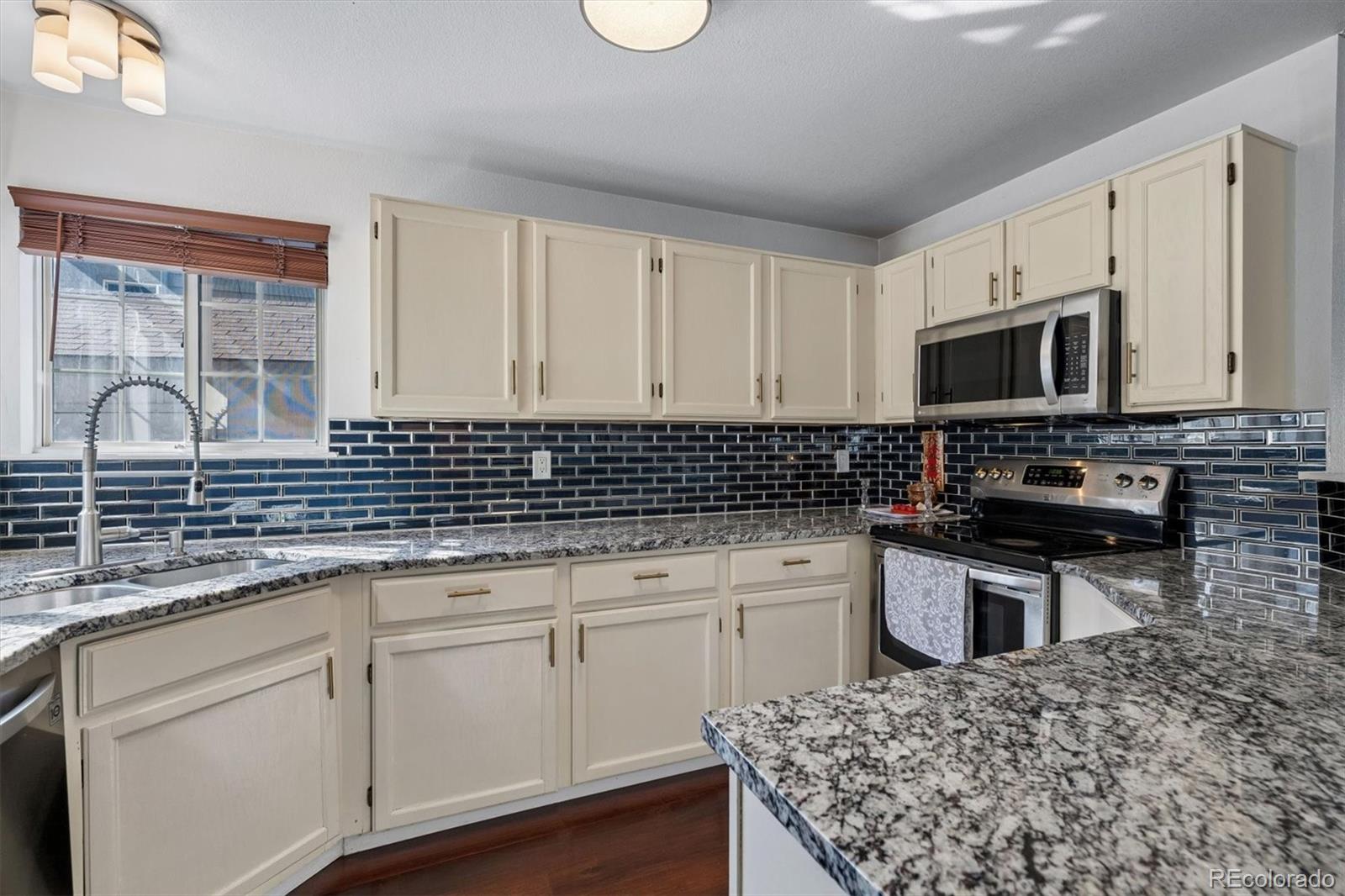 MLS Image #11 for 3835 s halifax street,aurora, Colorado