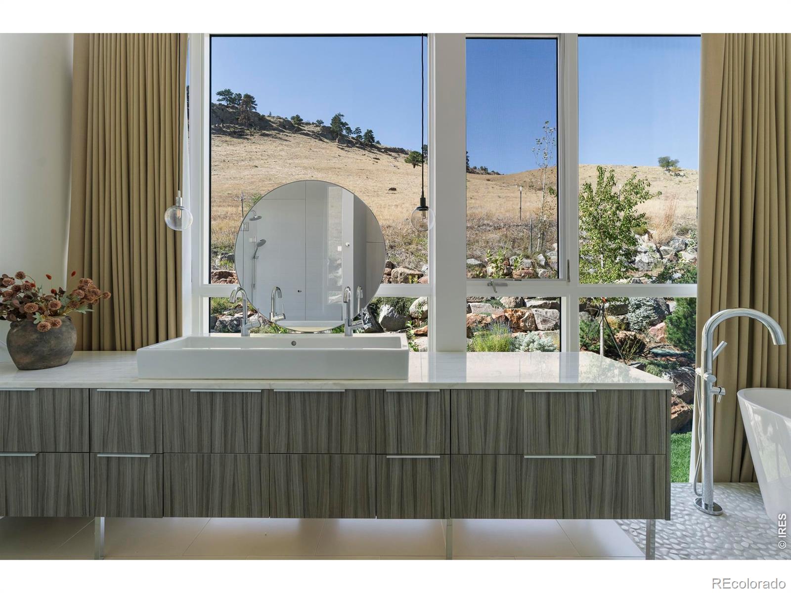 MLS Image #16 for 250  cactus court,boulder, Colorado