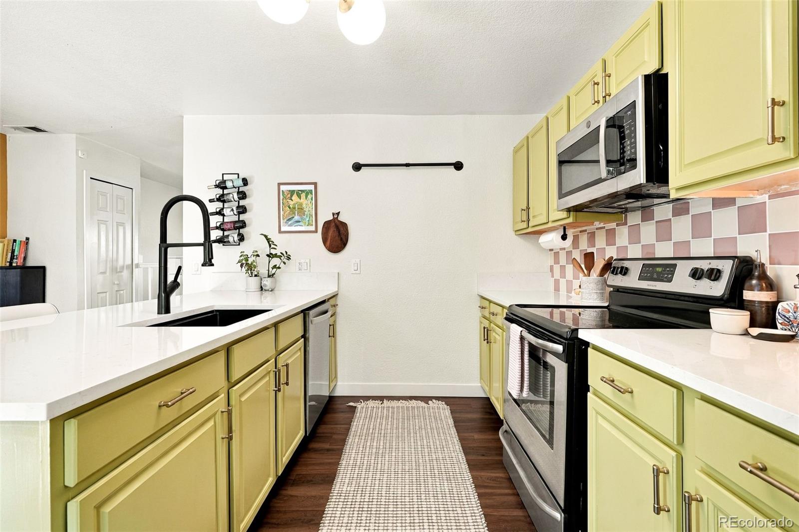 MLS Image #10 for 1256 s lewiston way,aurora, Colorado