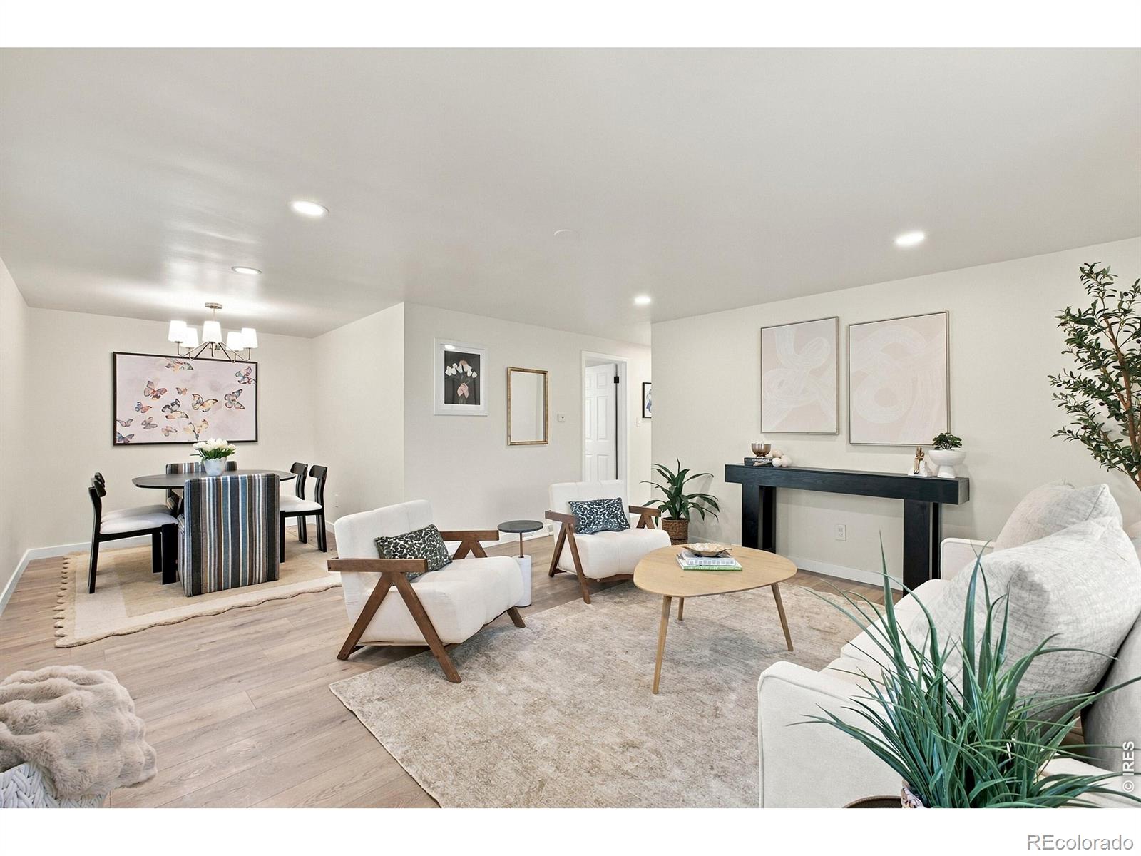 MLS Image #12 for 950 s leyden street,denver, Colorado