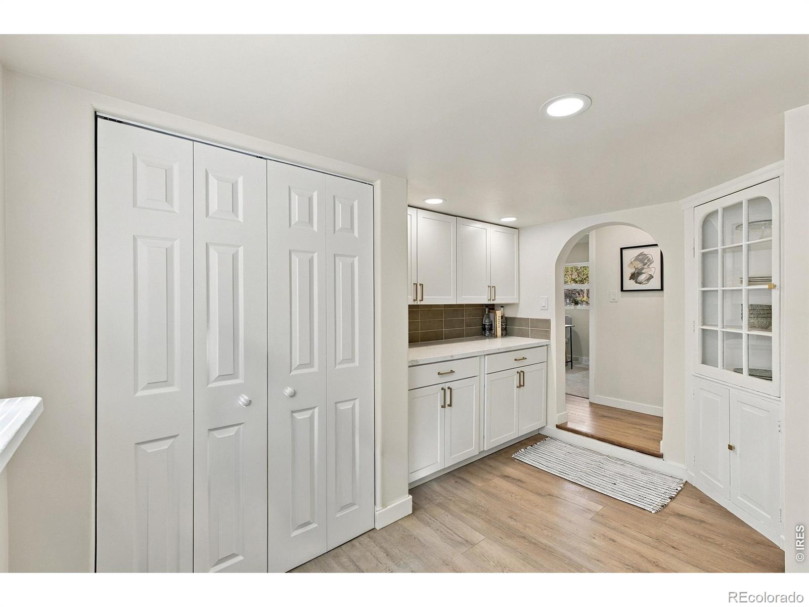 MLS Image #2 for 950 s leyden street,denver, Colorado