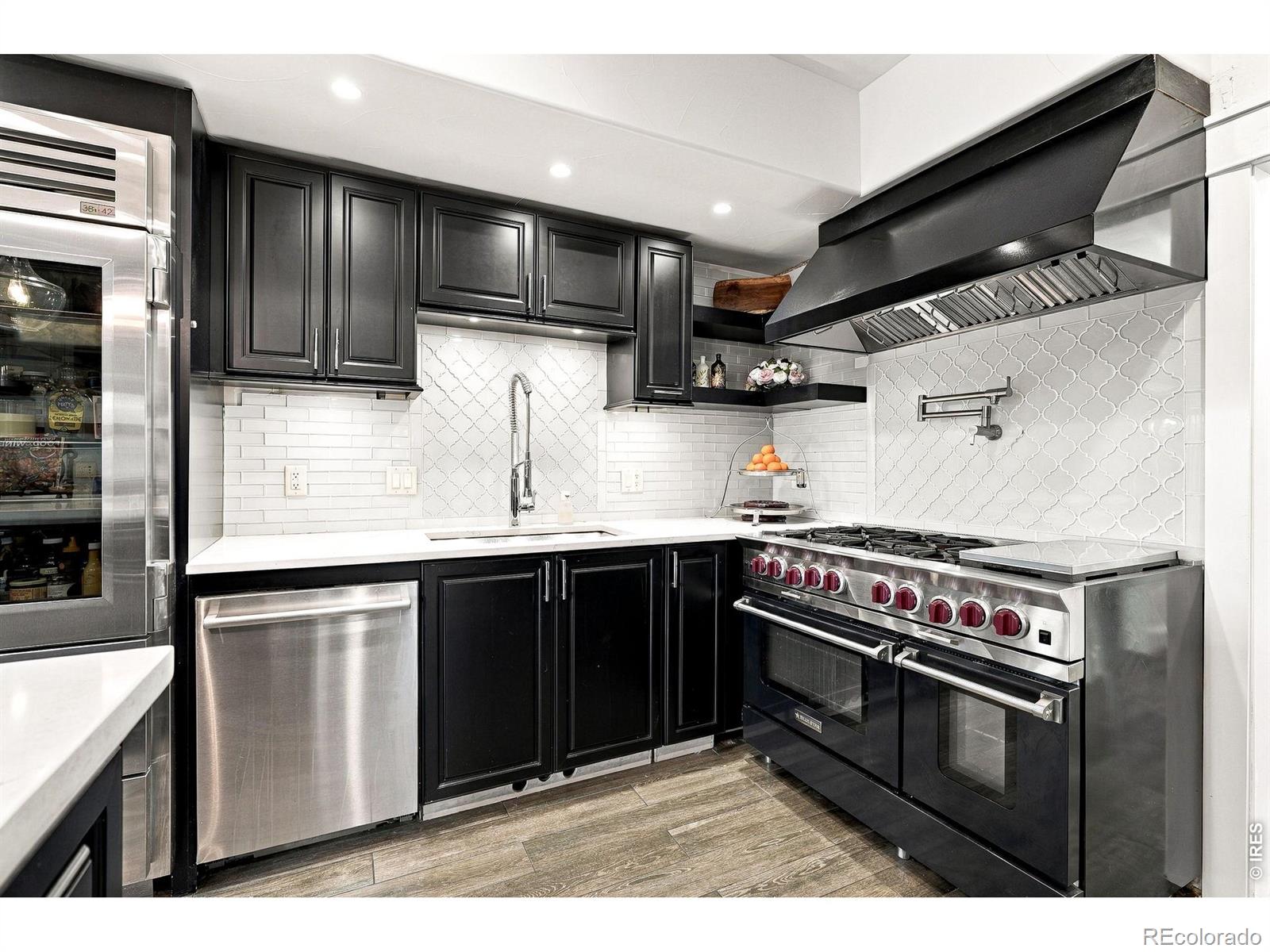 MLS Image #13 for 1091  copper hill court,louisville, Colorado