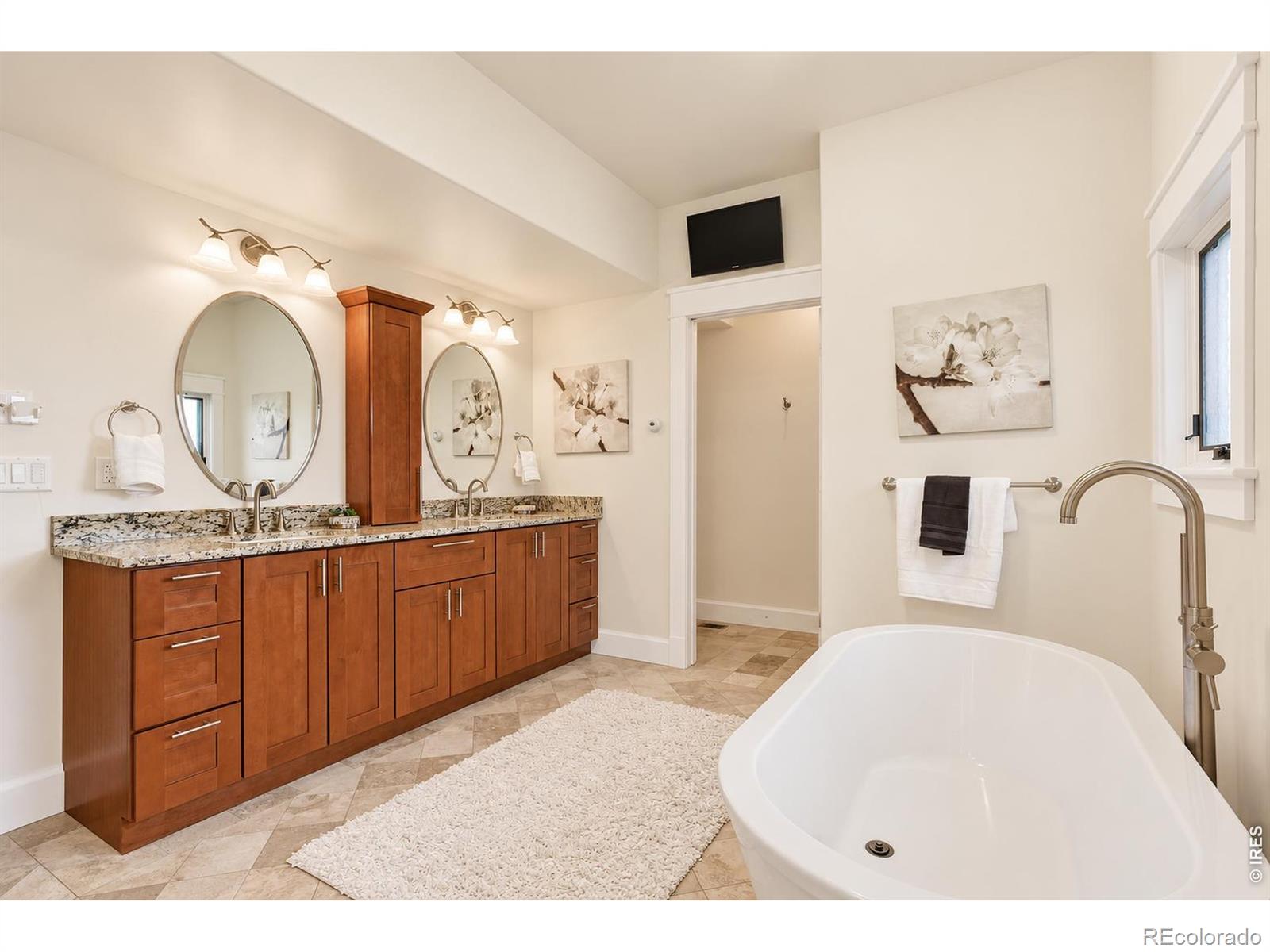 MLS Image #19 for 1091  copper hill court,louisville, Colorado