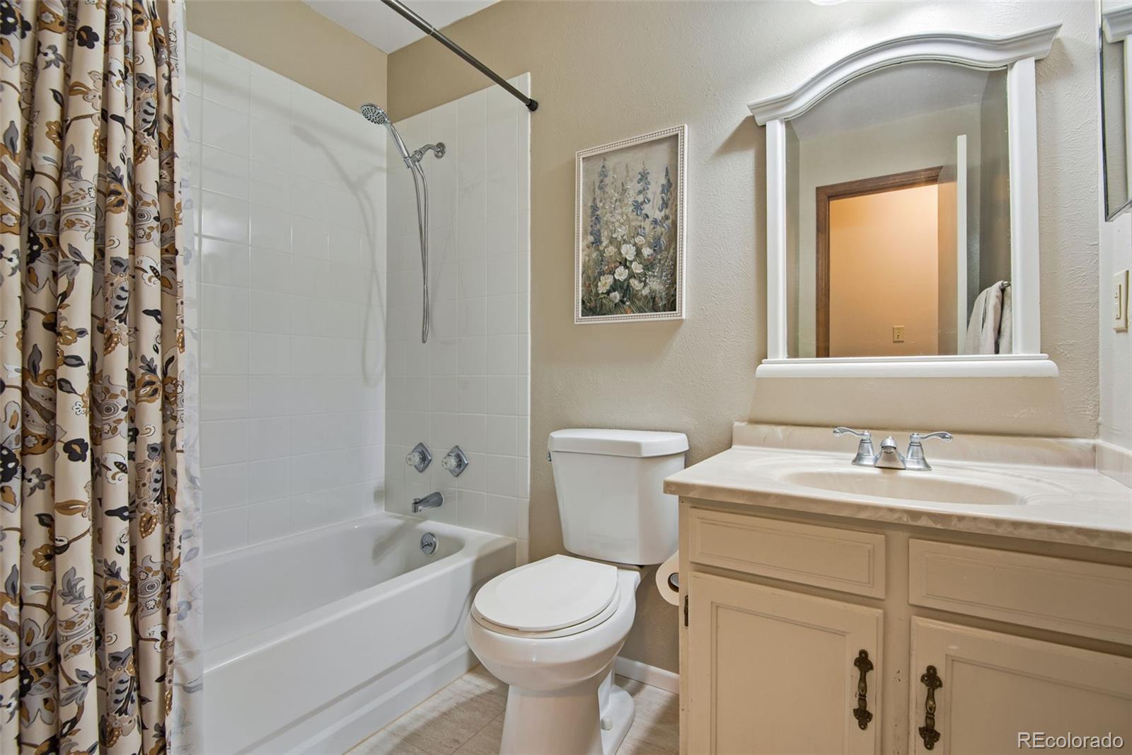 MLS Image #16 for 10200 w berry drive,littleton, Colorado