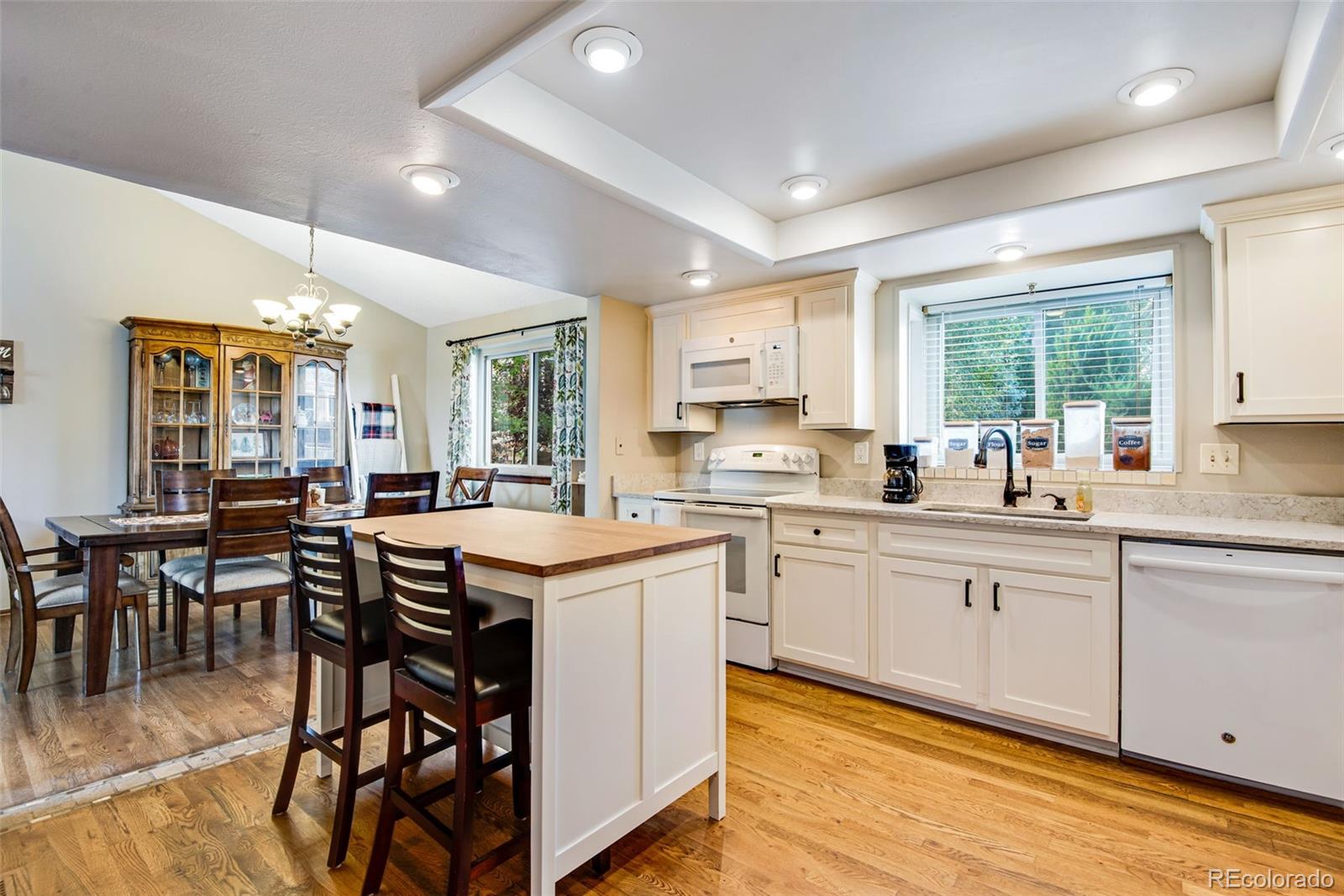 MLS Image #8 for 10200 w berry drive,littleton, Colorado