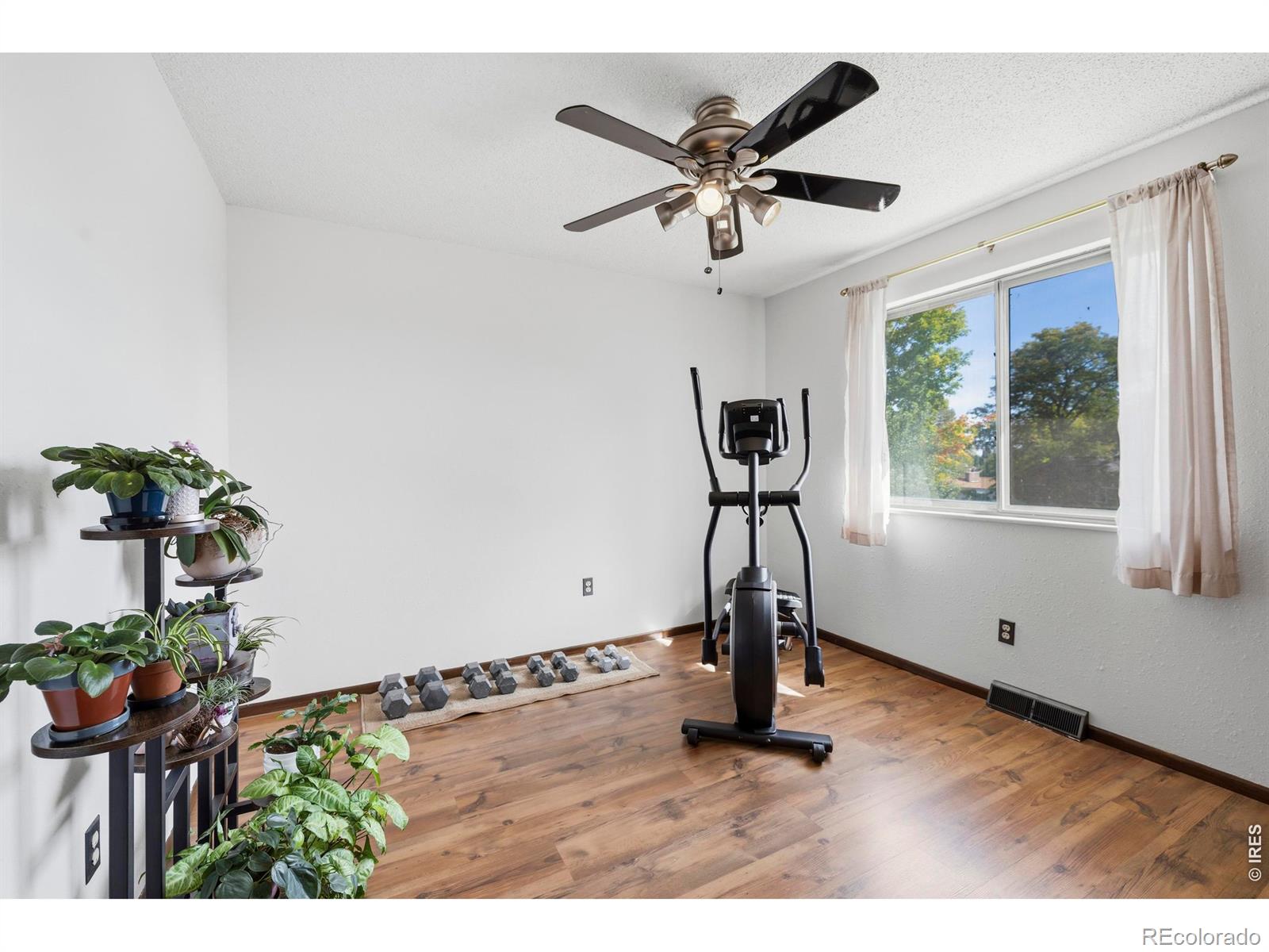 MLS Image #20 for 3701  yale drive,longmont, Colorado