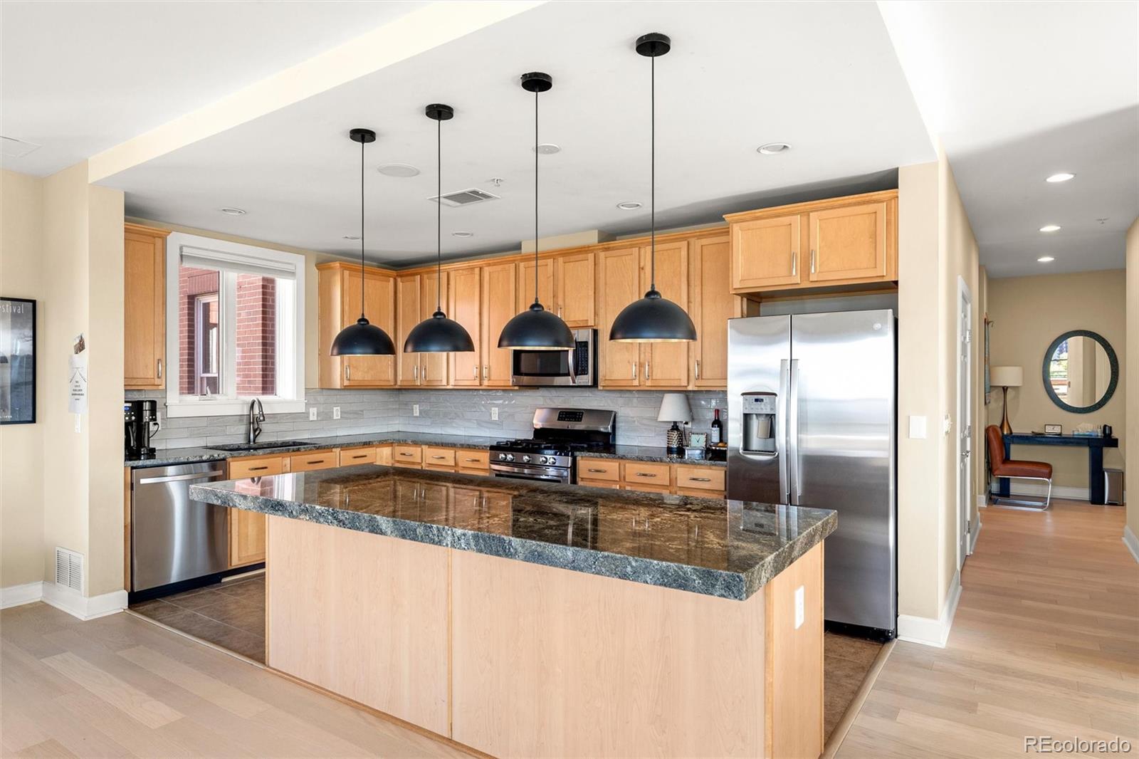 MLS Image #12 for 1630 n clarkson street,denver, Colorado