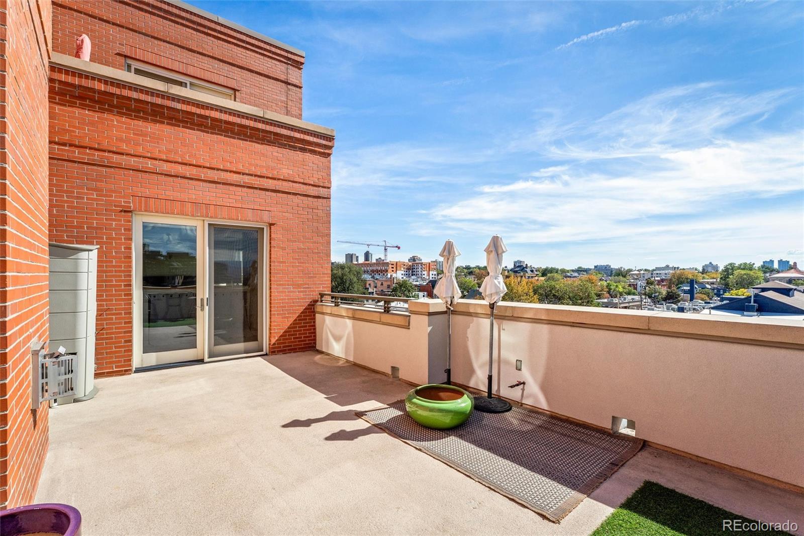 MLS Image #34 for 1630 n clarkson street,denver, Colorado