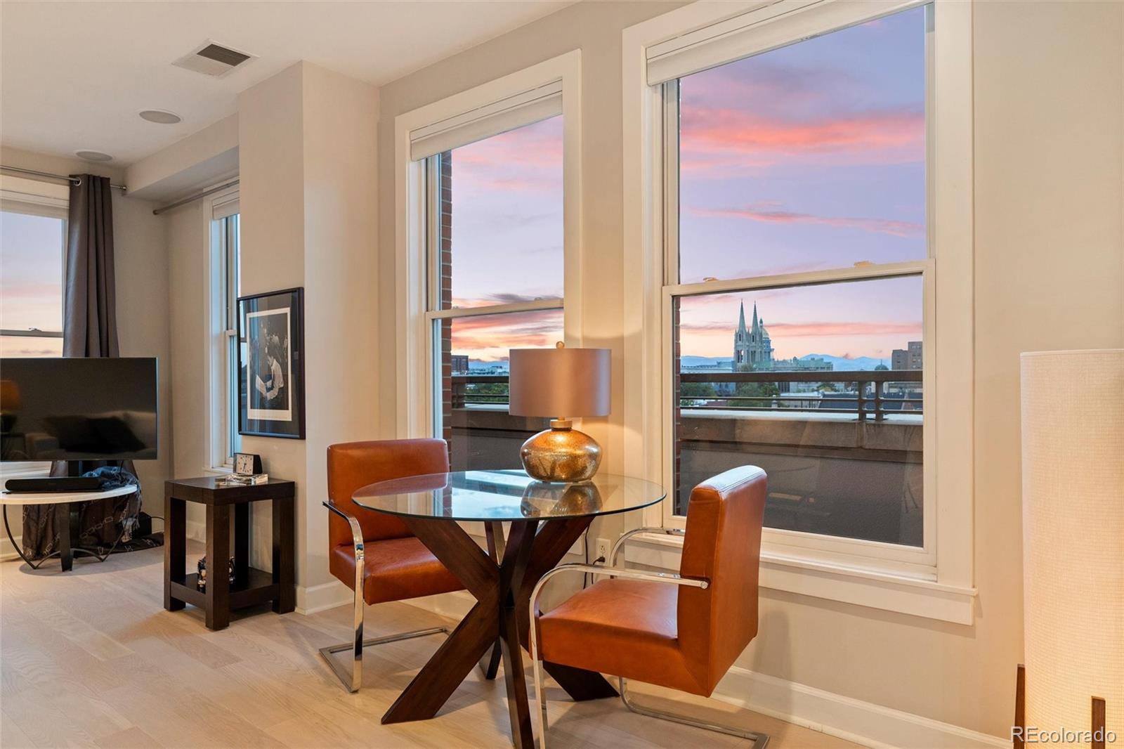 MLS Image #39 for 1630 n clarkson street,denver, Colorado