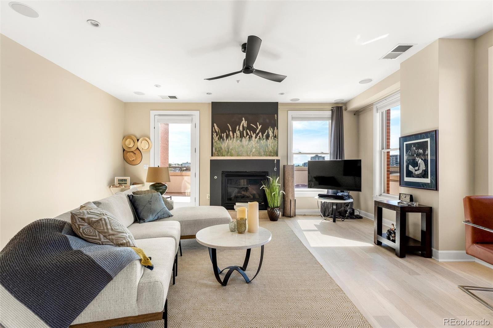 MLS Image #8 for 1630 n clarkson street,denver, Colorado