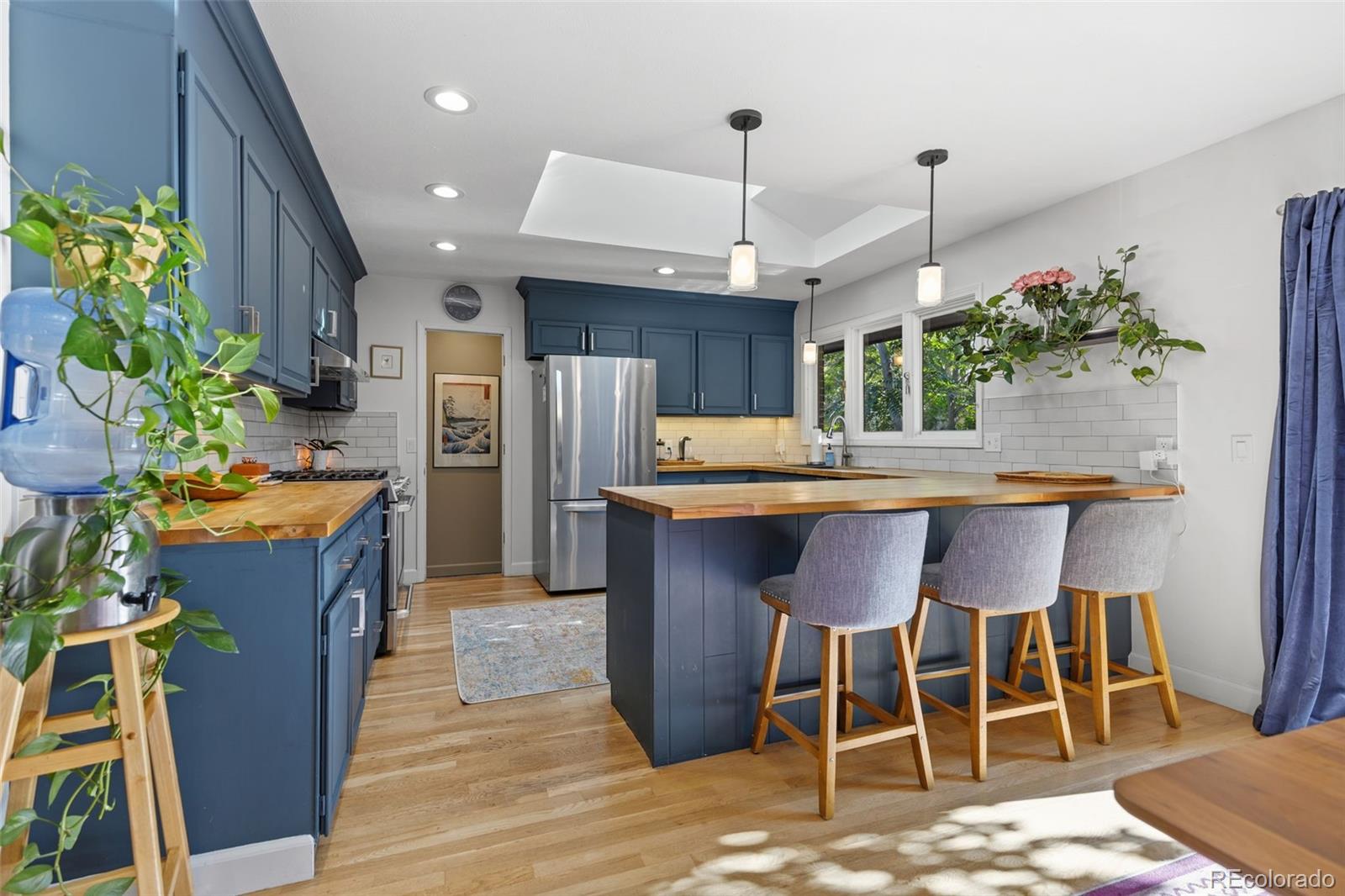 MLS Image #2 for 3691 s narcissus way,denver, Colorado
