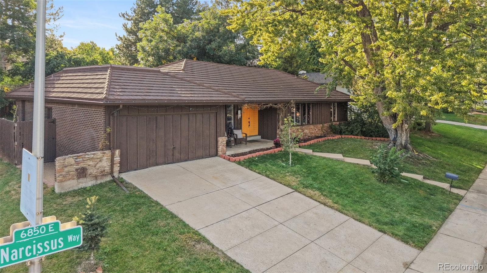MLS Image #36 for 3691 s narcissus way,denver, Colorado