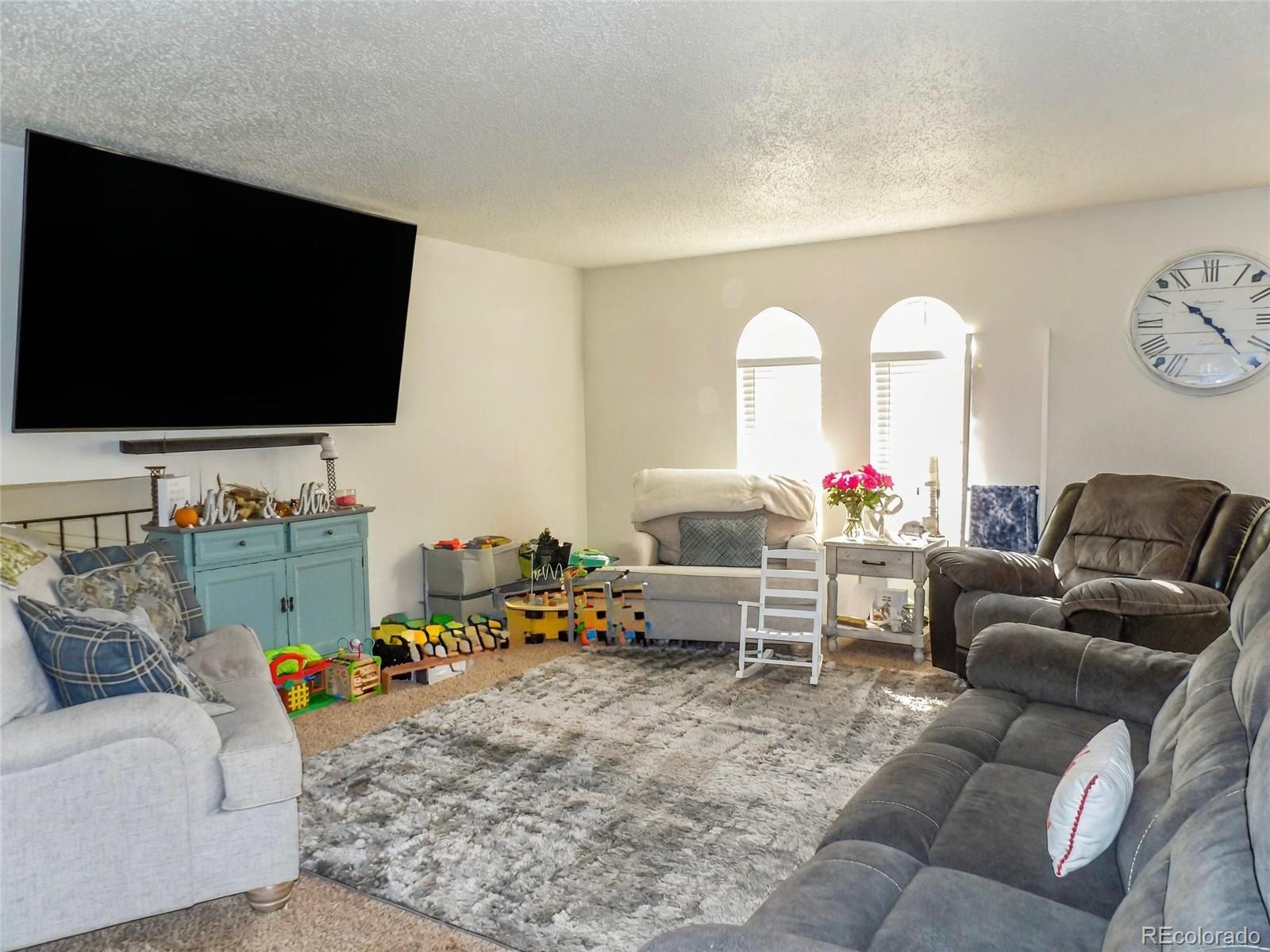 MLS Image #2 for 13  remington court,pueblo, Colorado