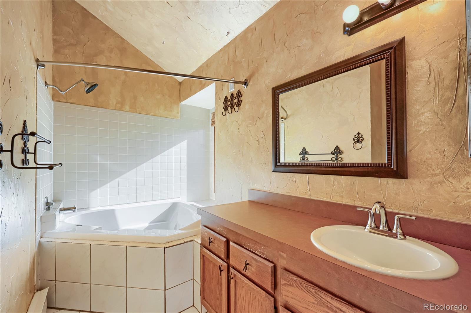 MLS Image #14 for 23568  pondview place,golden, Colorado