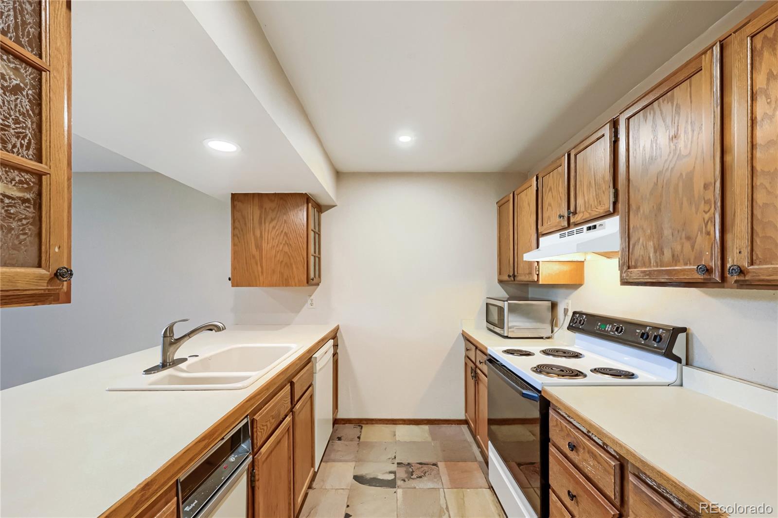 MLS Image #5 for 23568  pondview place,golden, Colorado