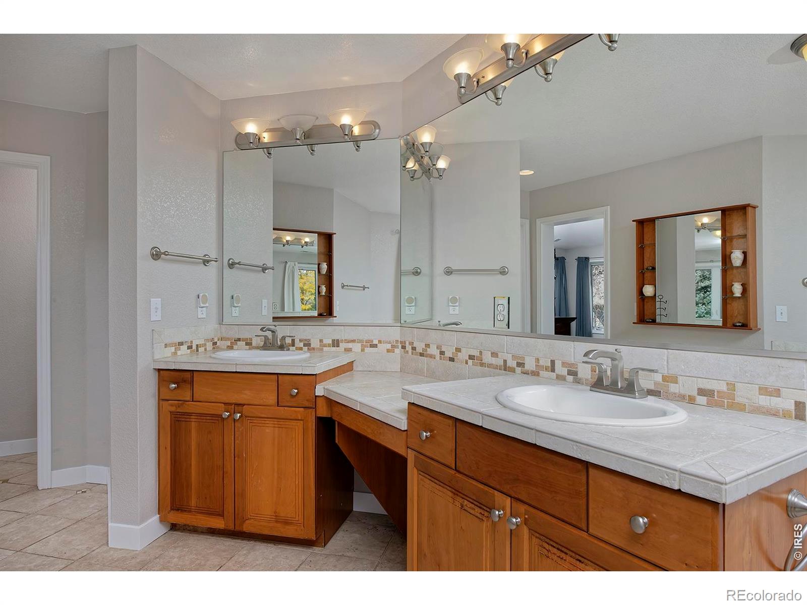 MLS Image #25 for 1260  hawk ridge road,lafayette, Colorado