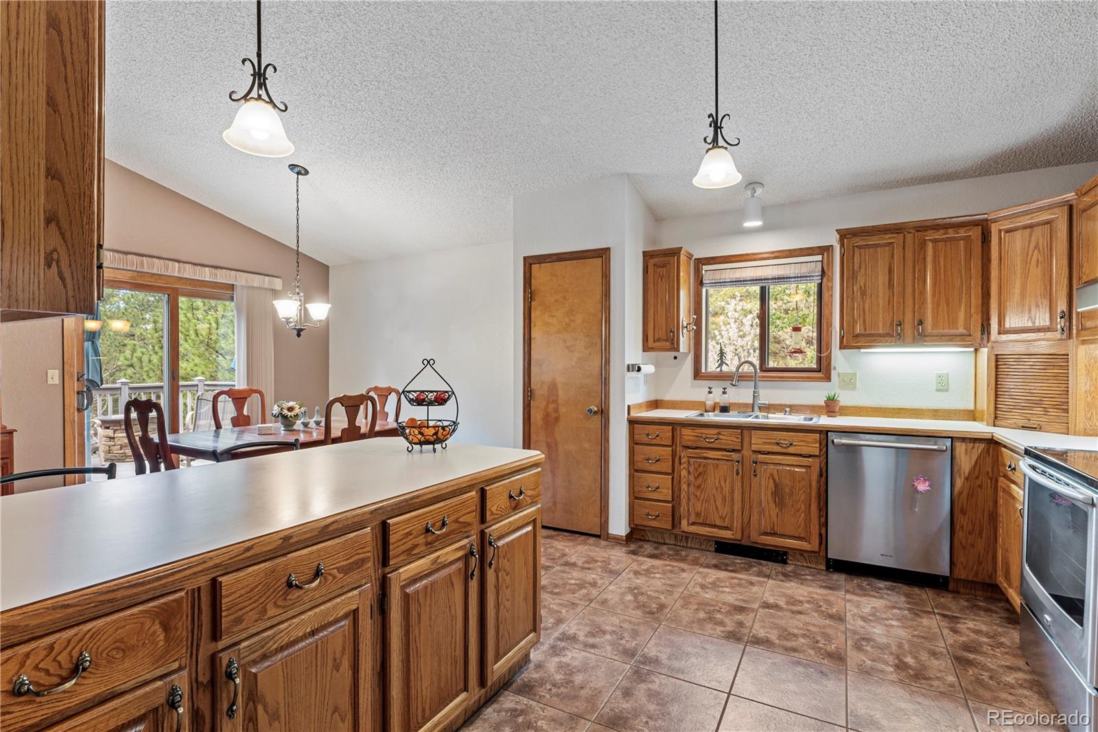 MLS Image #22 for 17730  grama ridge,colorado springs, Colorado
