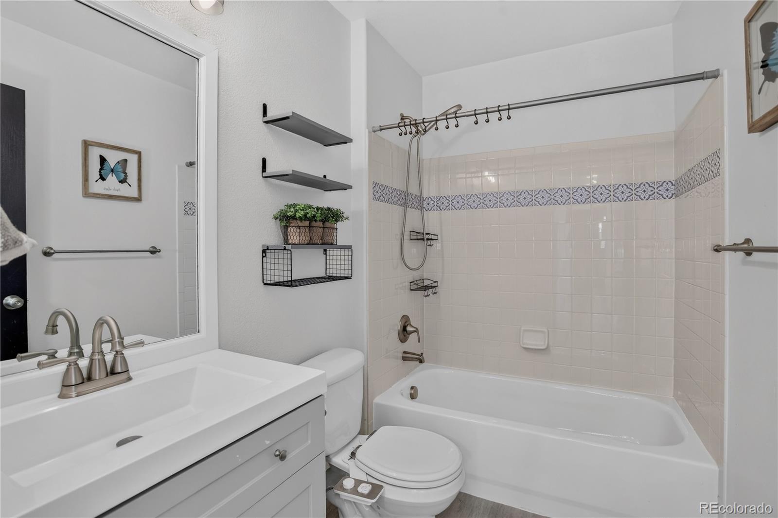 MLS Image #16 for 7396 s laredo street,aurora, Colorado