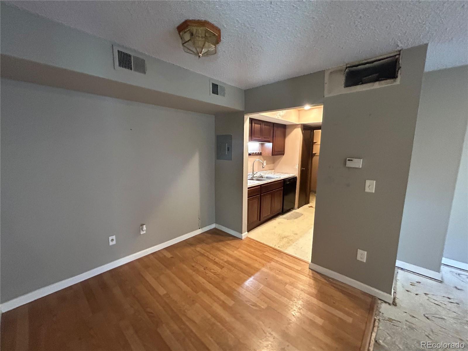 MLS Image #4 for 3550 s harlan street 187,denver, Colorado