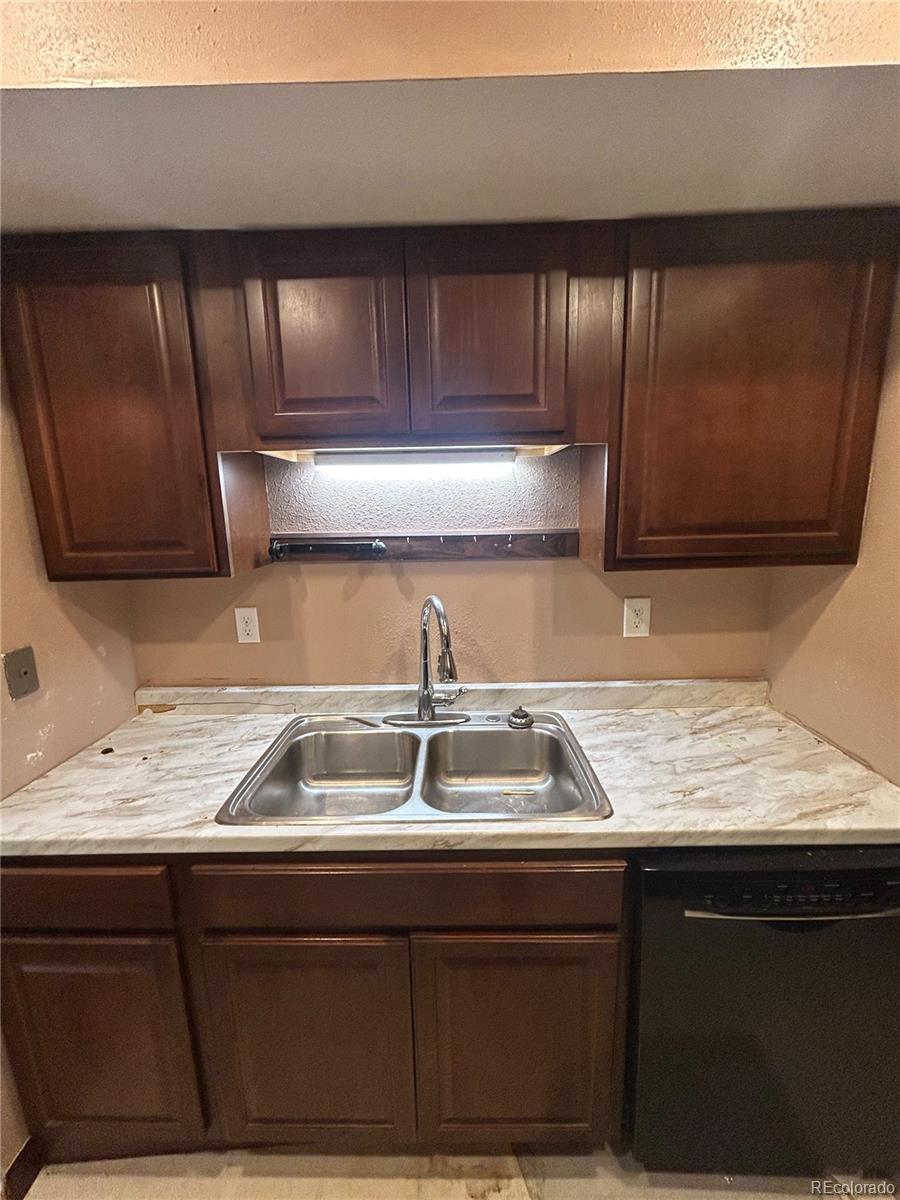 MLS Image #6 for 3550 s harlan street 187,denver, Colorado