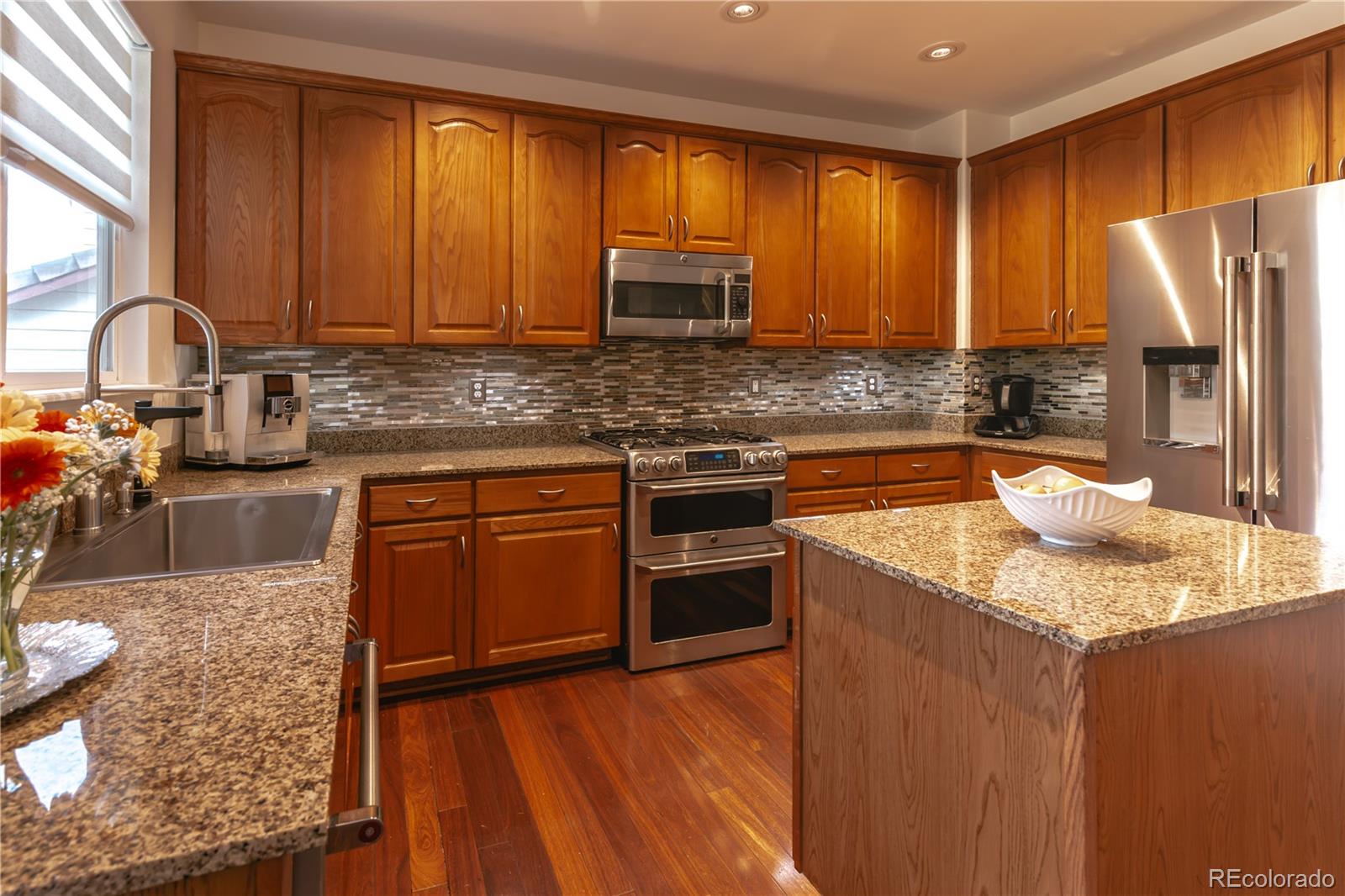 MLS Image #7 for 6235 s sedalia street,aurora, Colorado