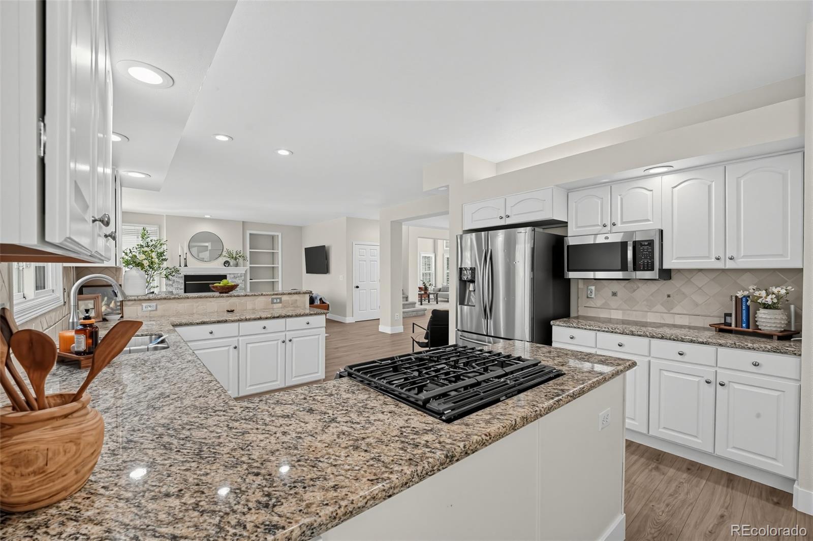 MLS Image #9 for 825  huntington drive,highlands ranch, Colorado