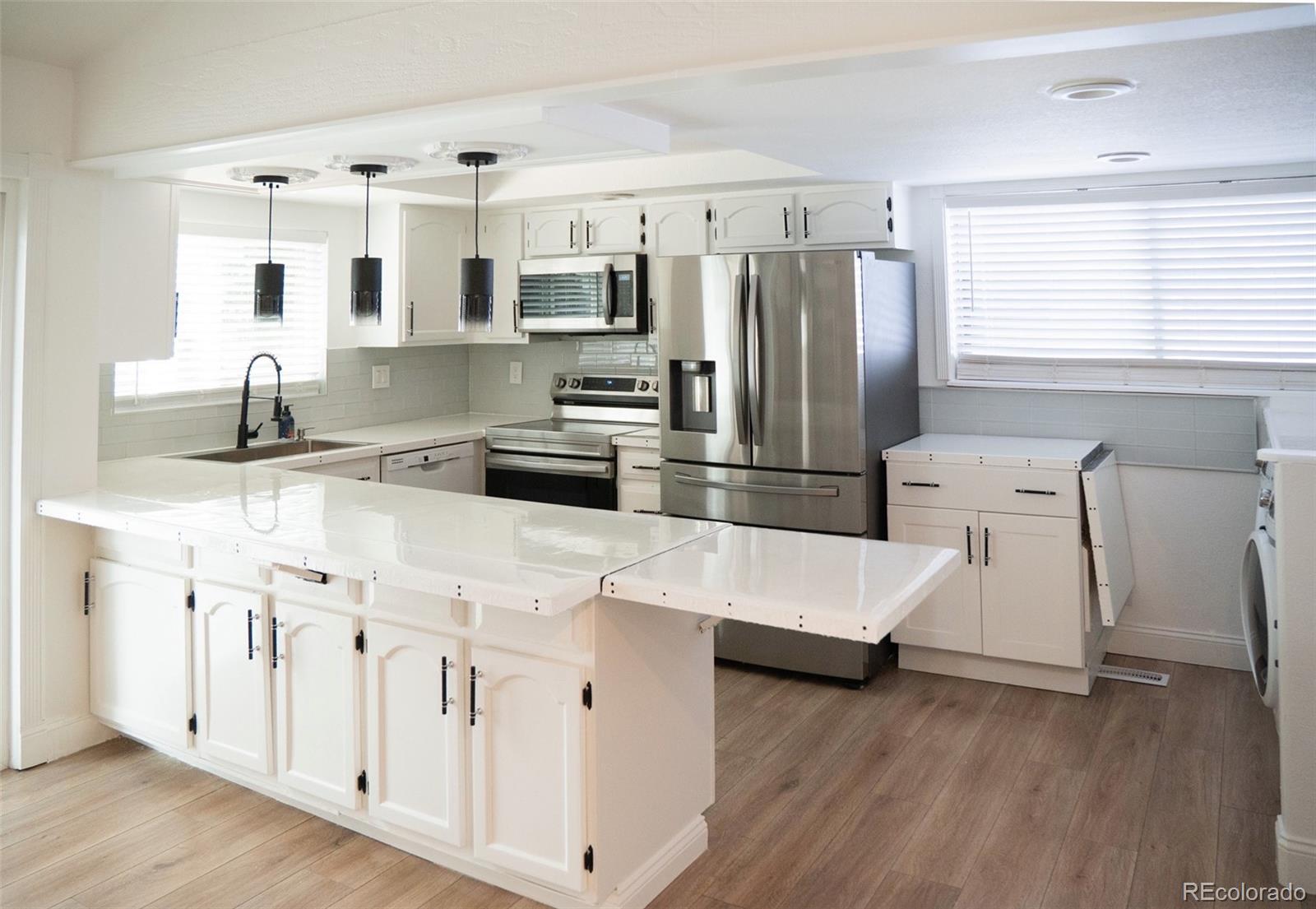 MLS Image #10 for 3719 e mission  parkway ,aurora, Colorado
