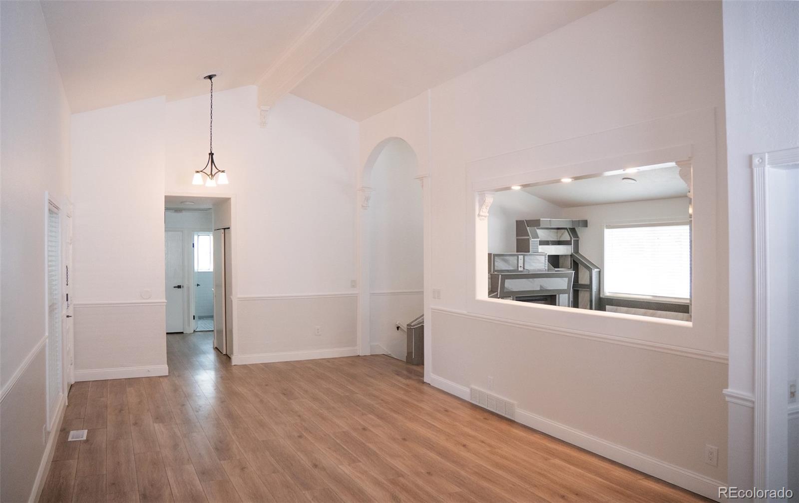 MLS Image #3 for 3719 e mission  parkway ,aurora, Colorado