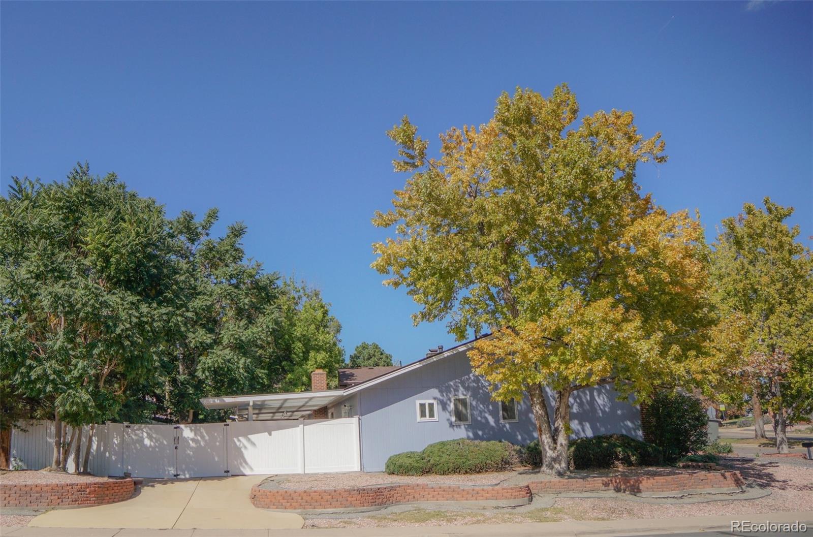 MLS Image #40 for 3719 e mission  parkway ,aurora, Colorado