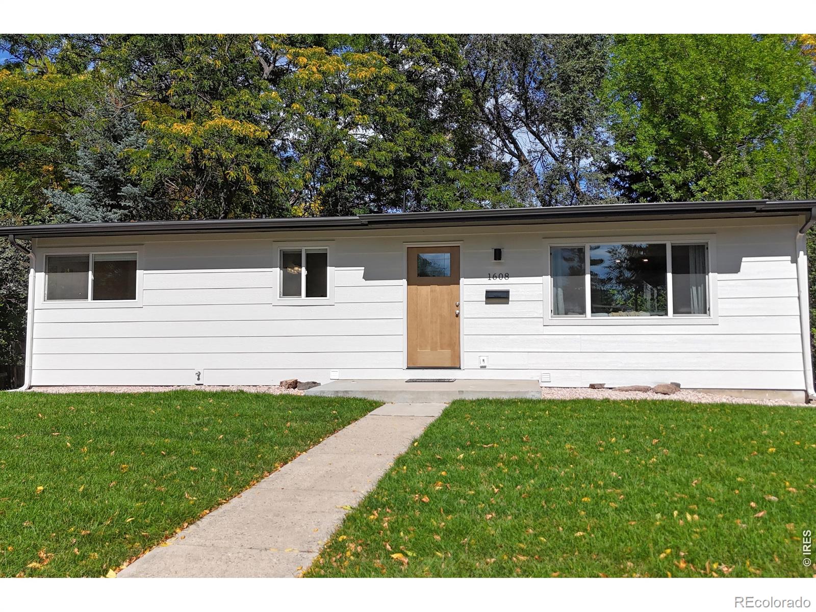 MLS Image #2 for 1608  collins court,fort collins, Colorado